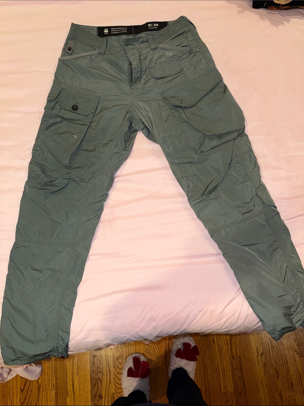 G-Star Men's Olive Green Cargo Pants with Utility Pockets